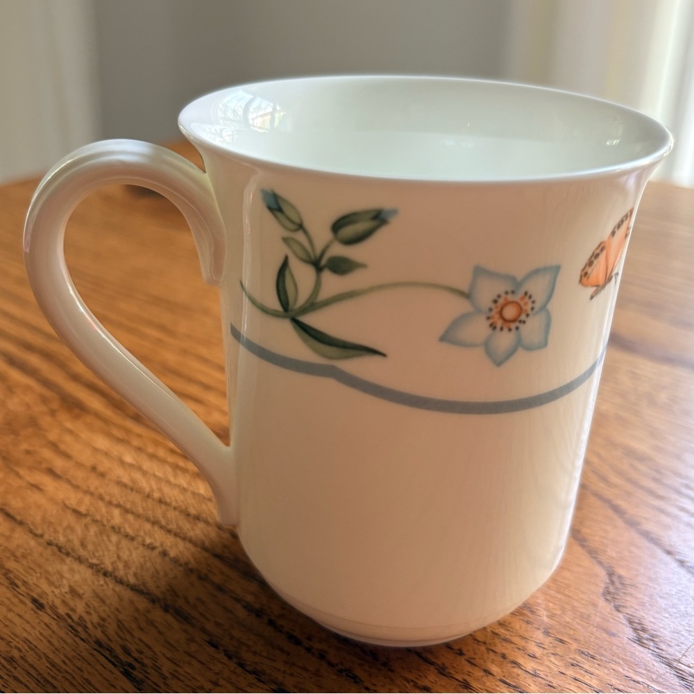 Villeroy & Boch Mariposa mugs - Set of 5- bone China- made in Germany- ~4 inches - Picture 14 of 15